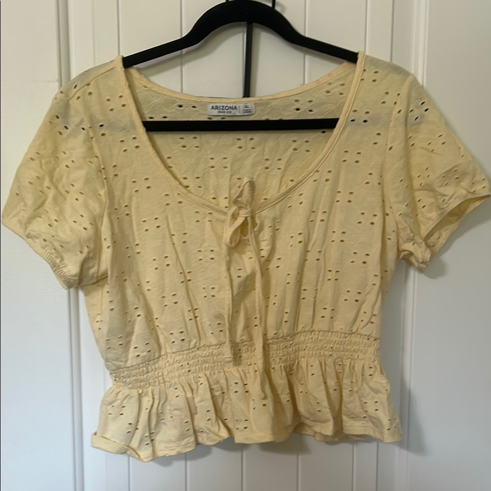 Arizona Jean Company Yellow Puff Sleeve Crop Blouse